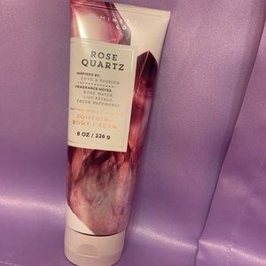Rose quartz soothing body cream